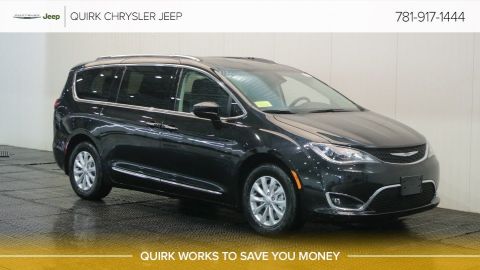 2018 Chrysler Pacifica Touring-L Hybrid